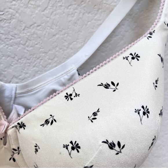 Cacique Bra Women's 42DDD Cream Black Floral Lightly Lined Full Coverage 4 Hook - Picture 5 of 13